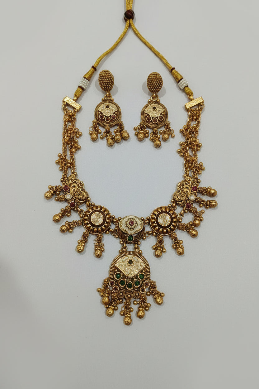 Gold Maheshwari Necklace set
