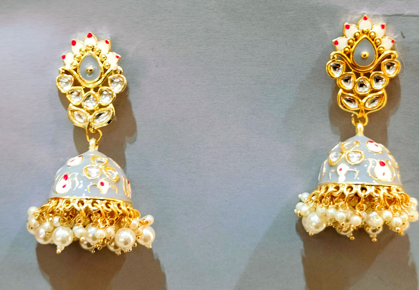 Grey CHITRALEKH Jhumki