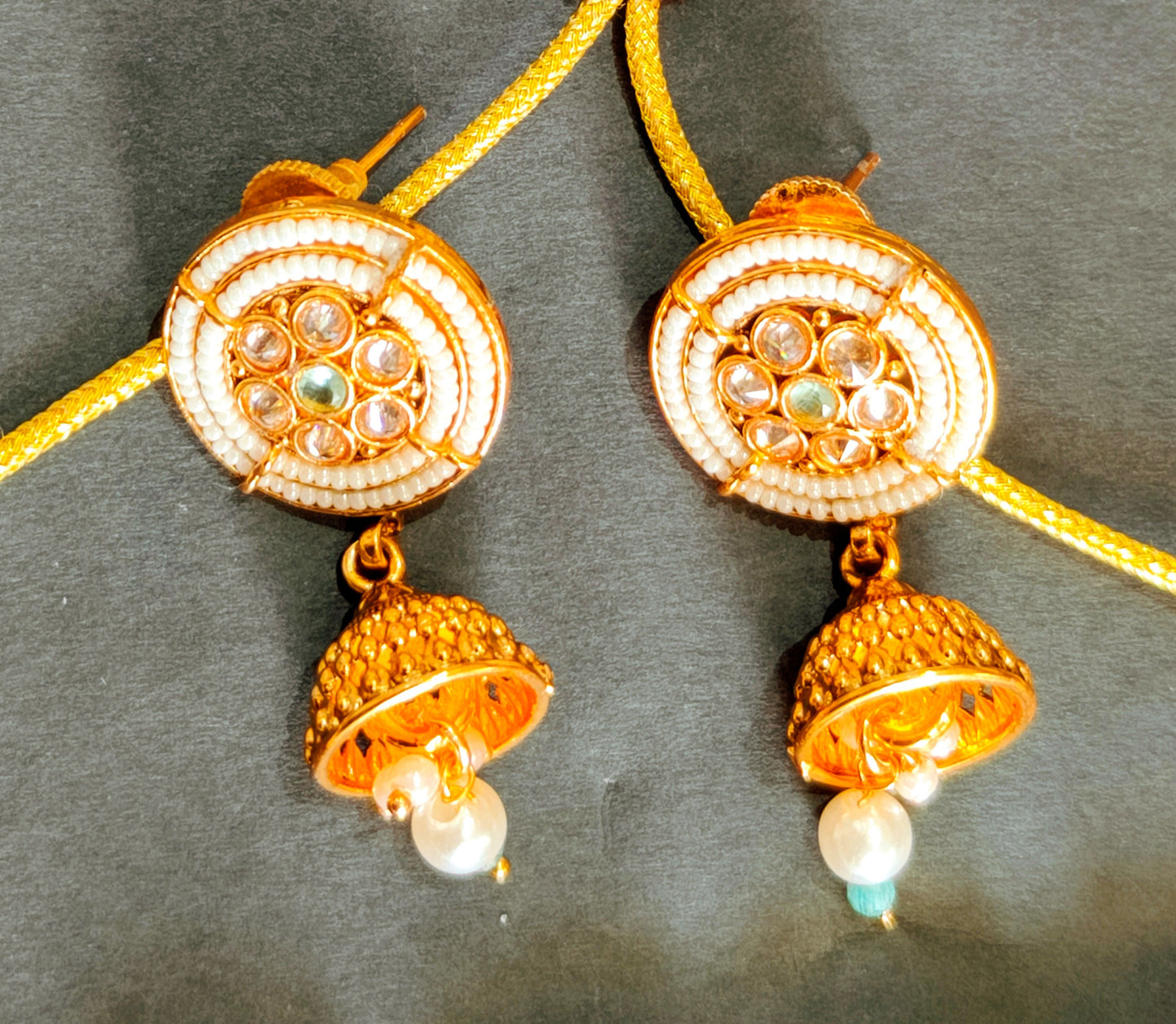 Ivory AKANSHA Necklace set
