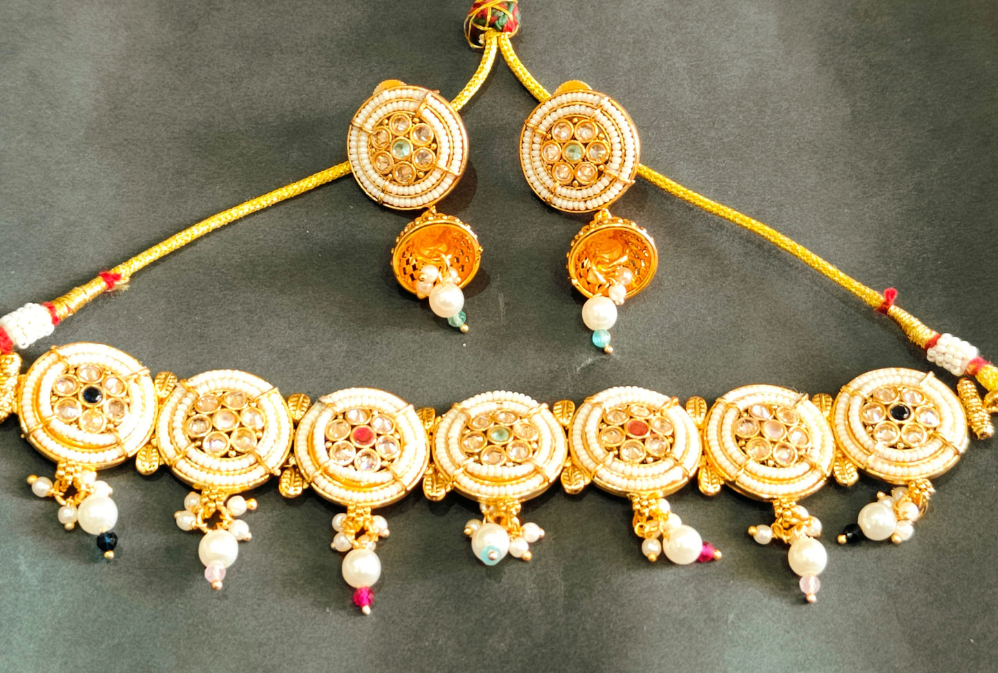 Ivory AKANSHA Necklace set