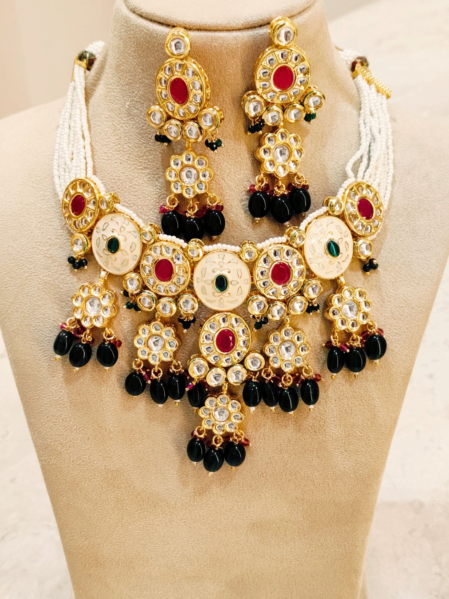 Maroon green Mitali Choker Necklace set