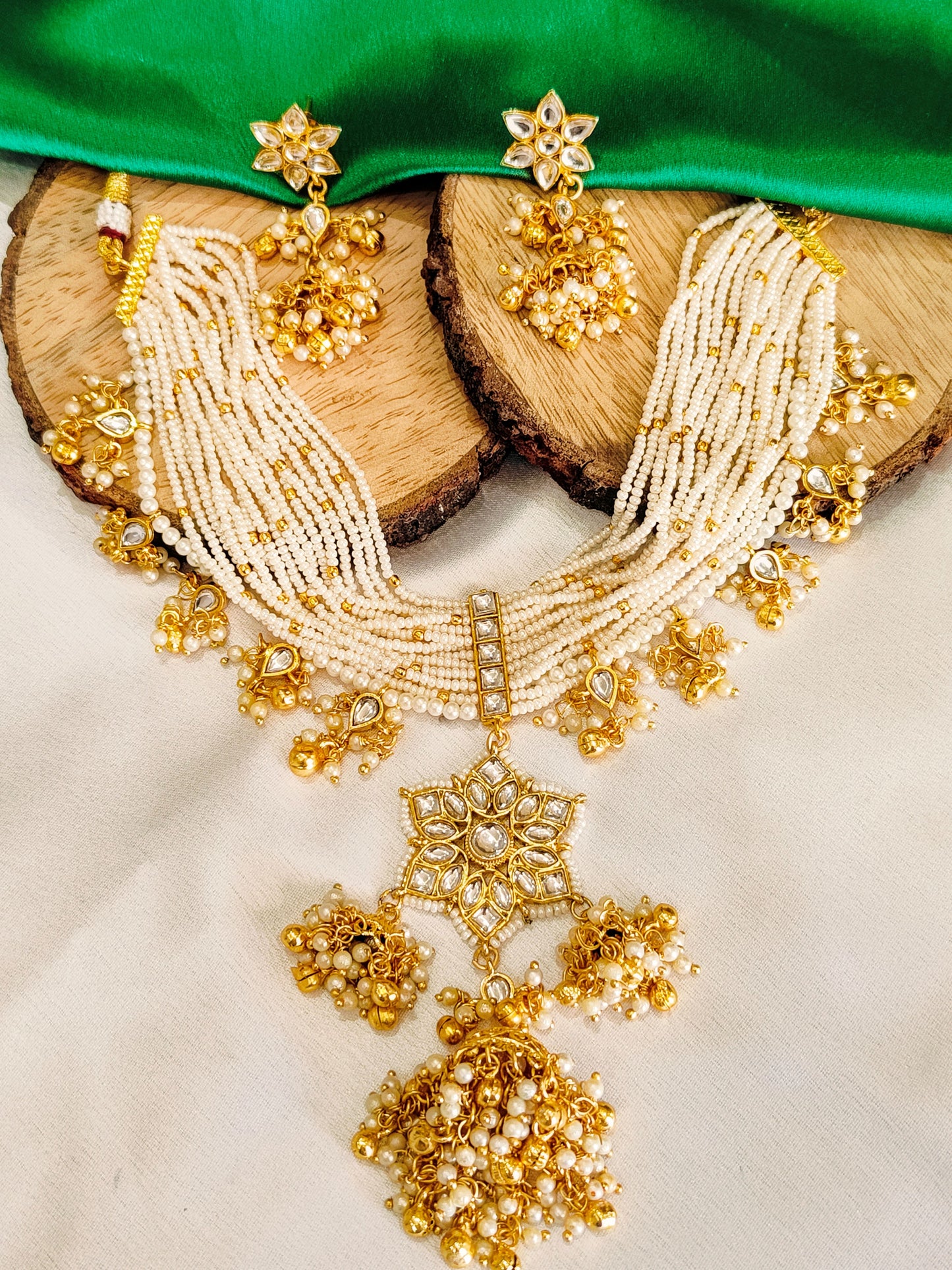 Ivory RUKMINI Necklace set